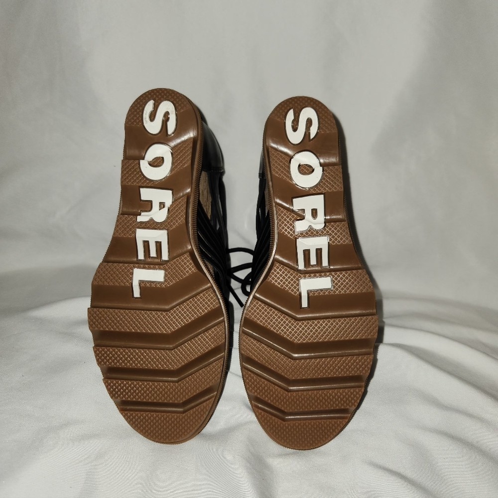 Sorel Joanie II Lace Huarache Black and Tan Wedge Sandals. Size 7.5 - Picture 8 of 10